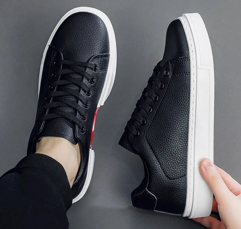 New Fashionable Personalized Men's Casual Board Shoes Versatile Flat White Shoes Men's Flat Shoes