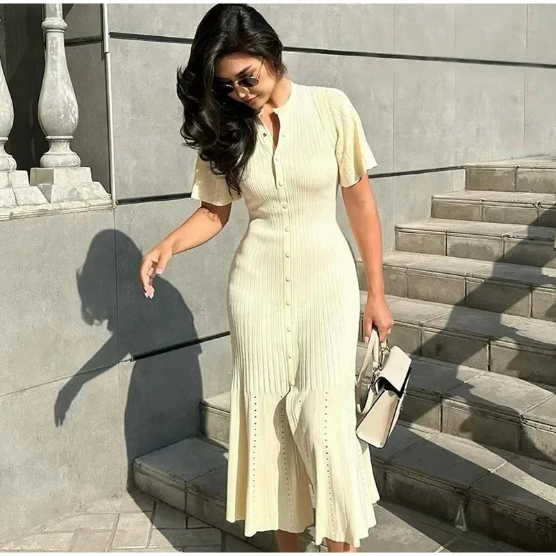 Elegant Knitted Dress Women Solid Single Breasted O Neck Short Sleeve High Waist Hip Package Dresses 2025 Autumn Chic Robes Lady