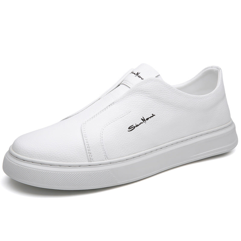 Sneakers with a casual style and anti slip lace up flat bottom with soft sole and soft surface can be easily kicked with one foot