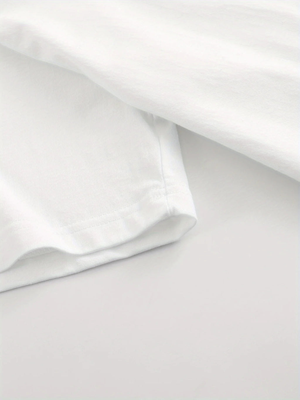 Women's T-shirt Design Is Simple and Exquisite, Soft and Comfortable, and Versatile Fashion Personality Graphic T Shirts Y2K Top