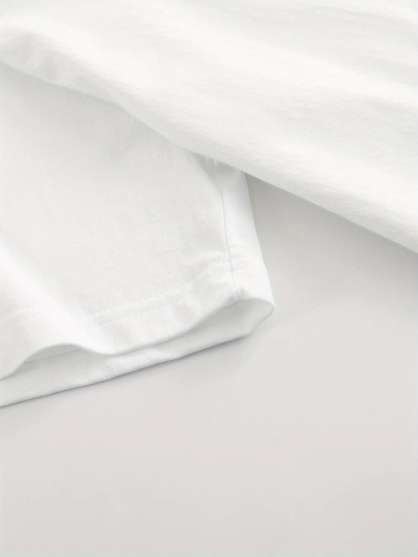 Women's T-shirt Design Is Simple and Exquisite, Soft and Comfortable, and Versatile Fashion Personality Graphic T Shirts Y2K Top