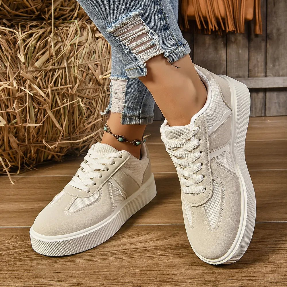 Lace Up Round Toe Contrast Sneakers - Real fashion