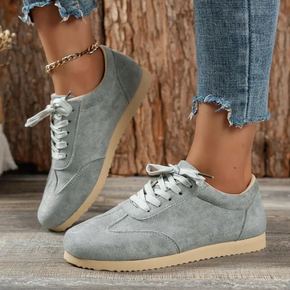Lace Up Round Toe Sneakers - Real fashion