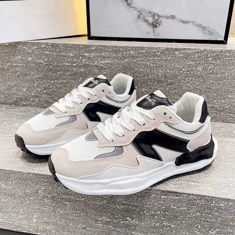 Women's shoes autumn versatile lightweight soft soled running shoes - Real fashion